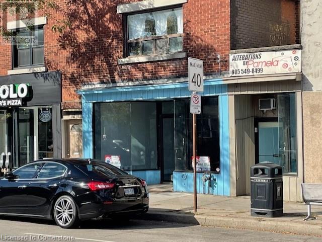 193 Ottawa Street N Property Photo 3