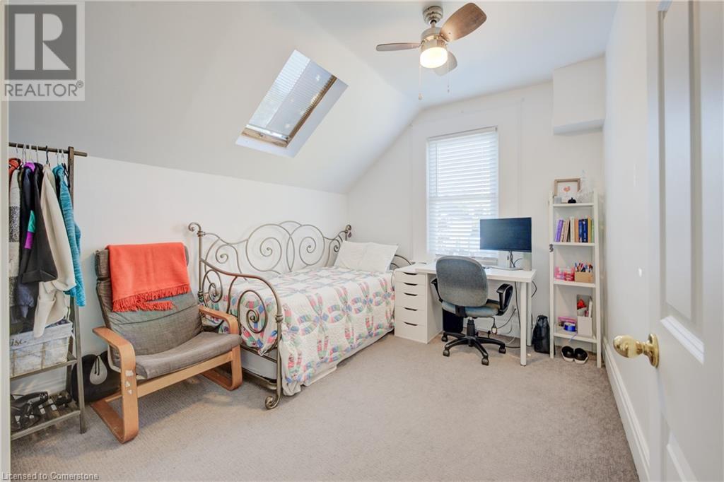 52 Henry Street Property Photo 31