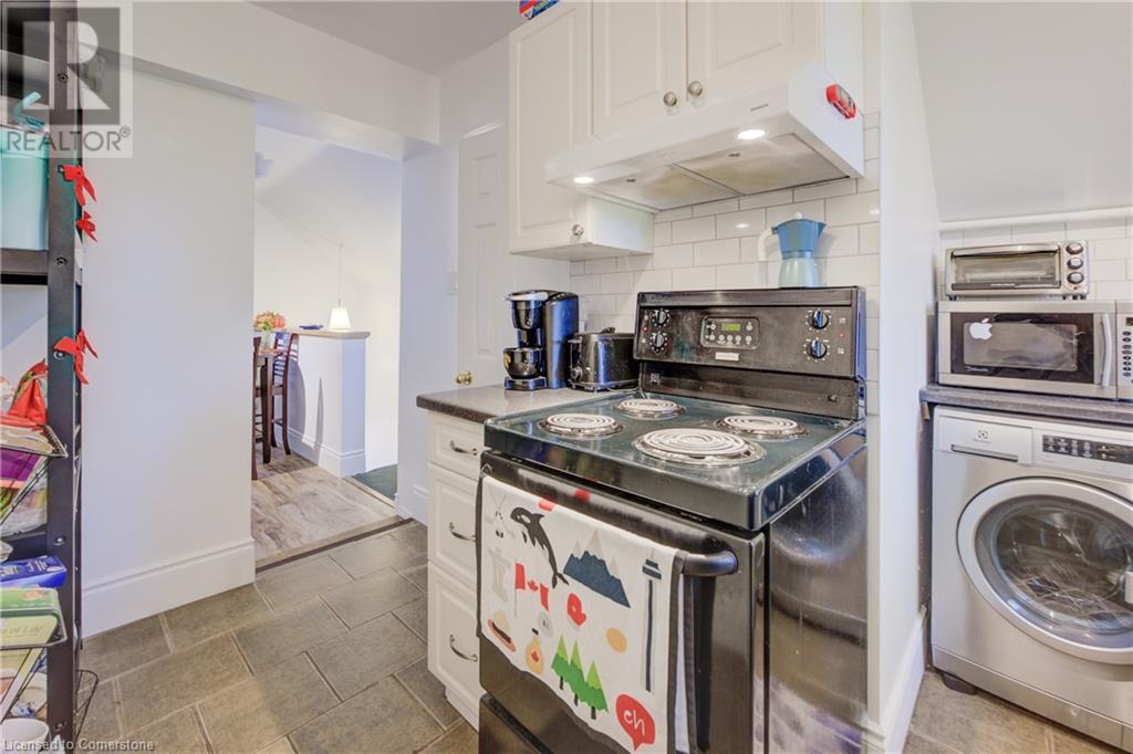 52 Henry Street Property Photo 35