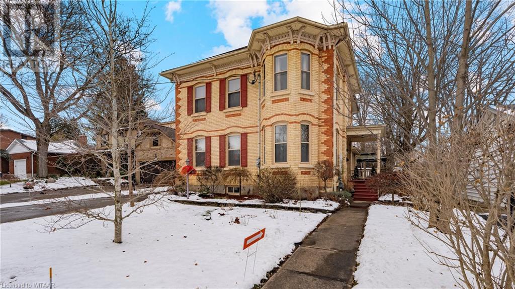 246 LIGHT Street Property Photo 1