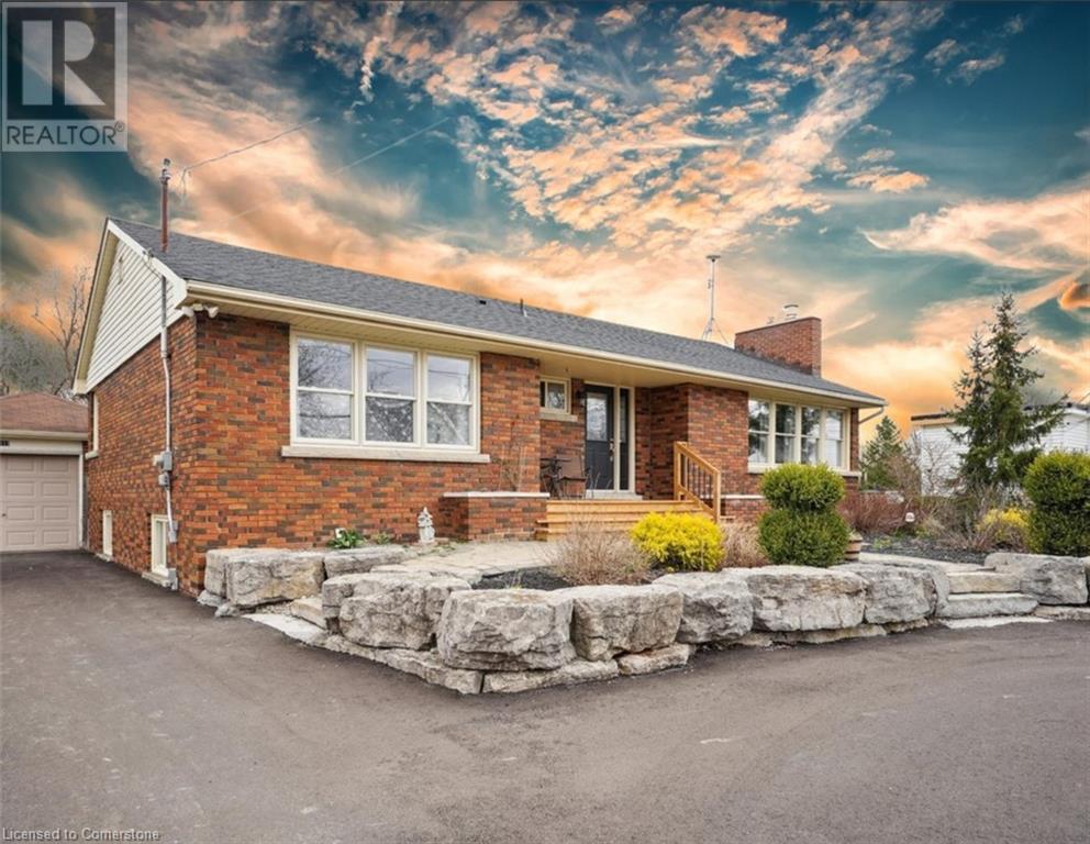 5117 Canborough Road Property Photo 1