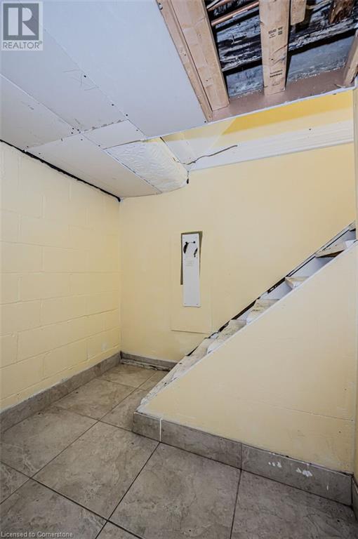 1353 Main Street E Unit# 1 Property Photo 10