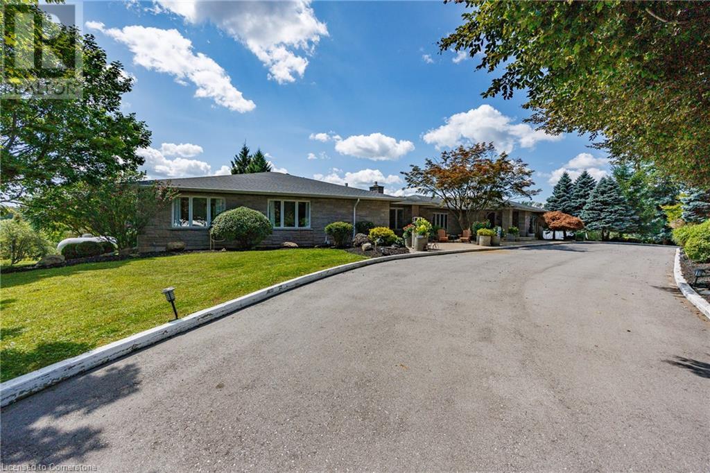 1285 Cockshutt Road Property Photo 3