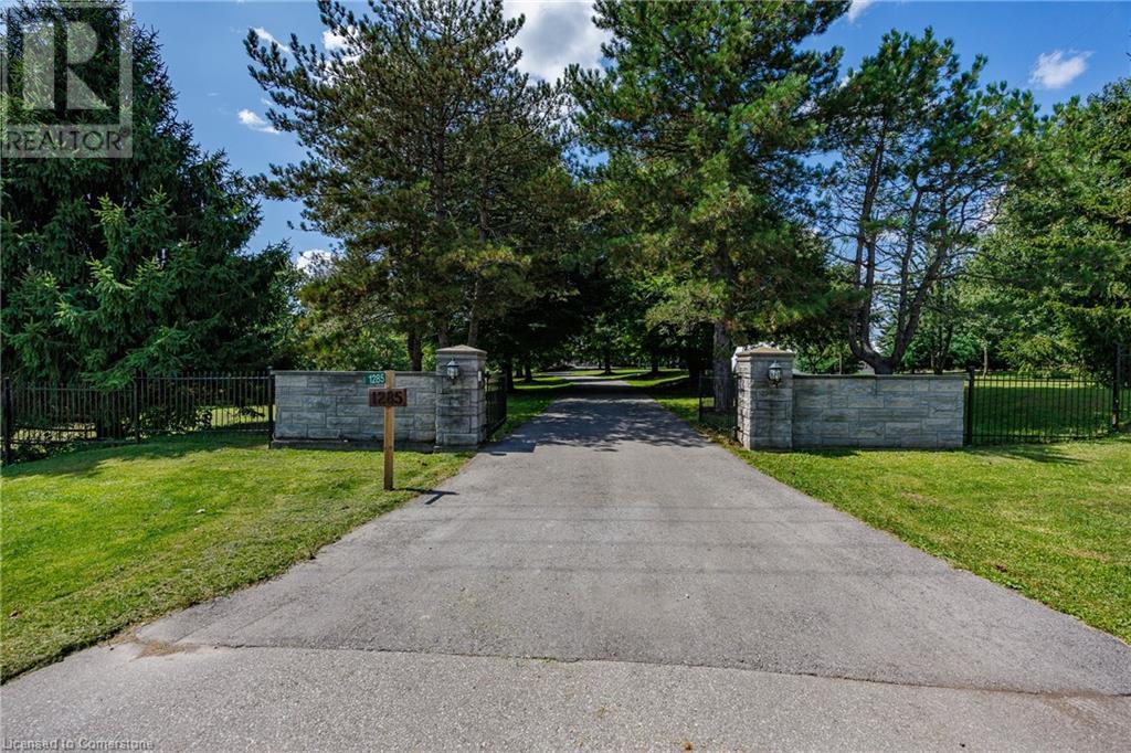1285 Cockshutt Road Property Photo 7