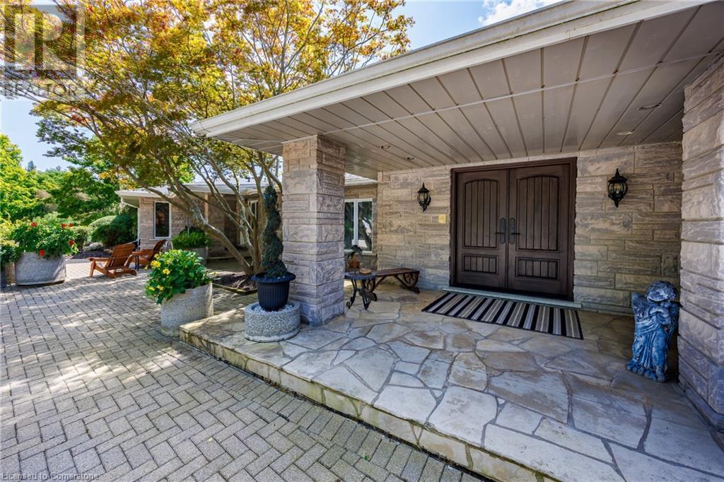 1285 Cockshutt Road Property Photo 11