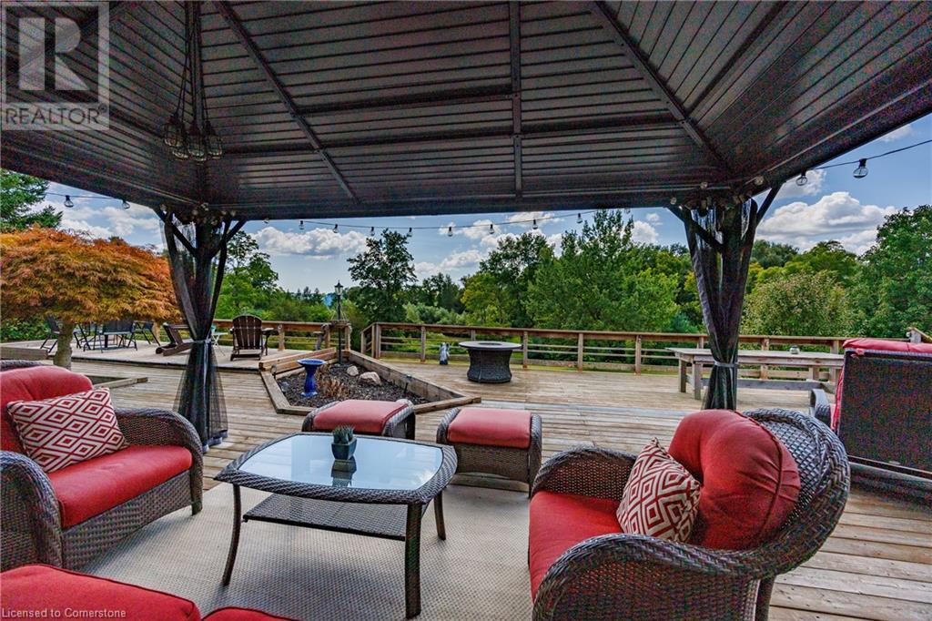 1285 Cockshutt Road Property Photo 46