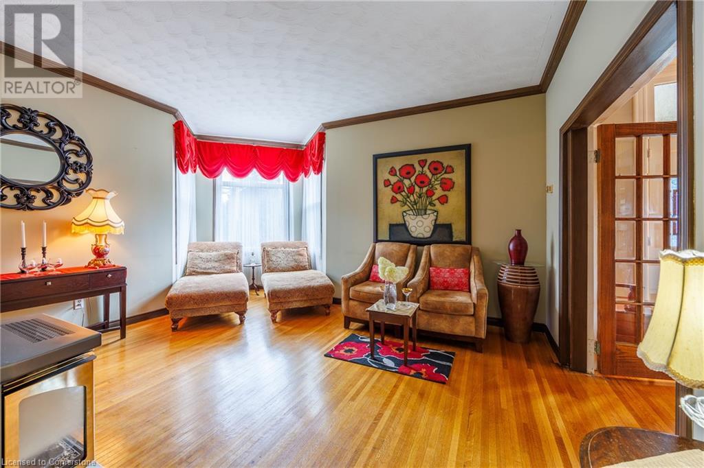 172 Norfolk Street Property Photo 3