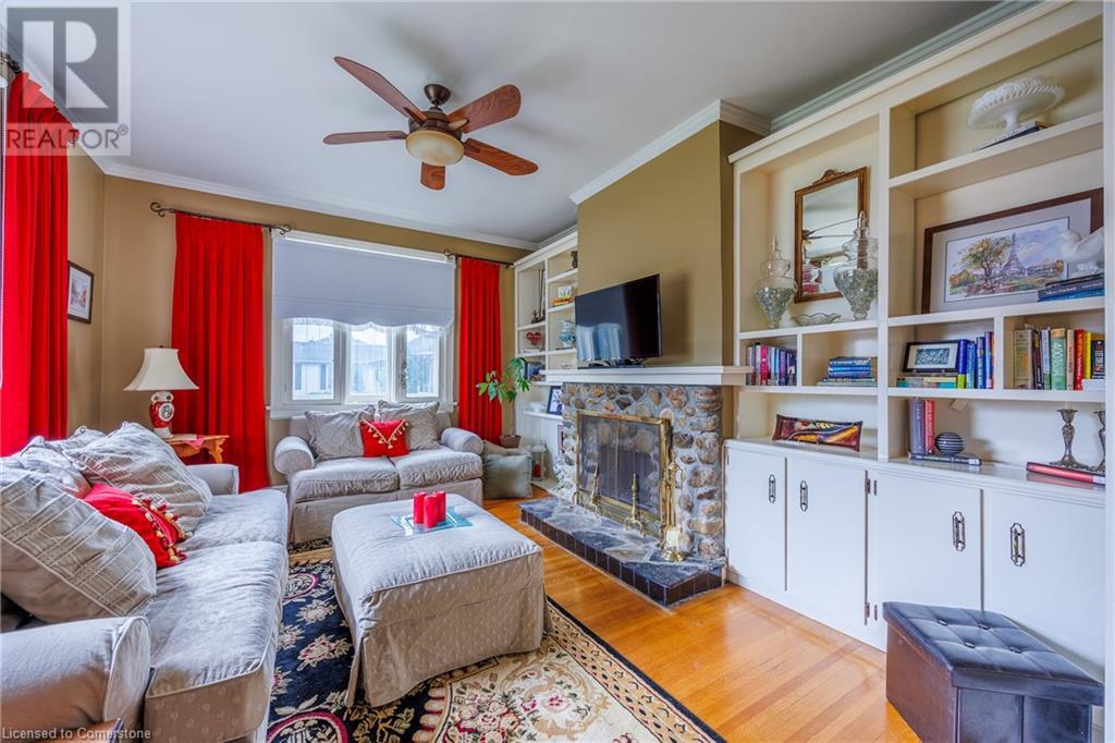 172 Norfolk Street Property Photo 6