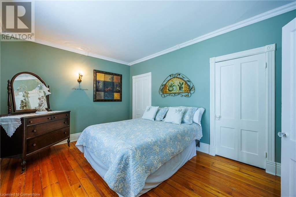 172 Norfolk Street Property Photo 14