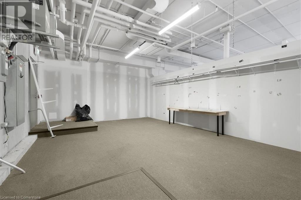 185 James Street N Property Photo 8
