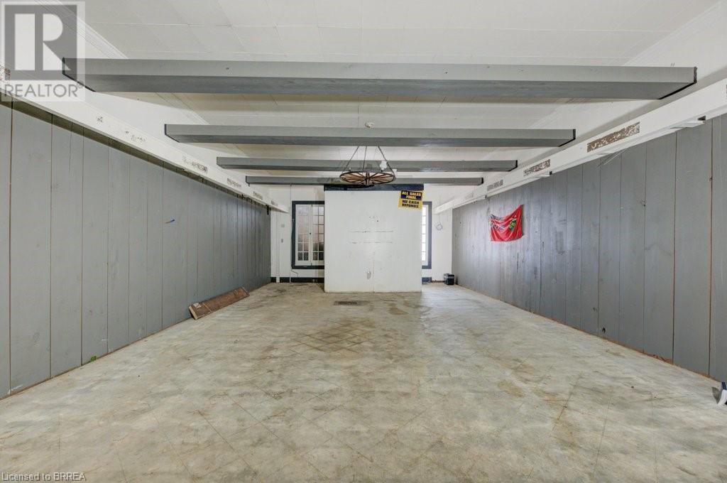 36 Norfolk Street S Property Photo 2