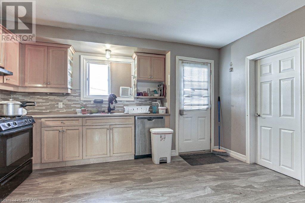685715 Highway 2 Property Photo 7