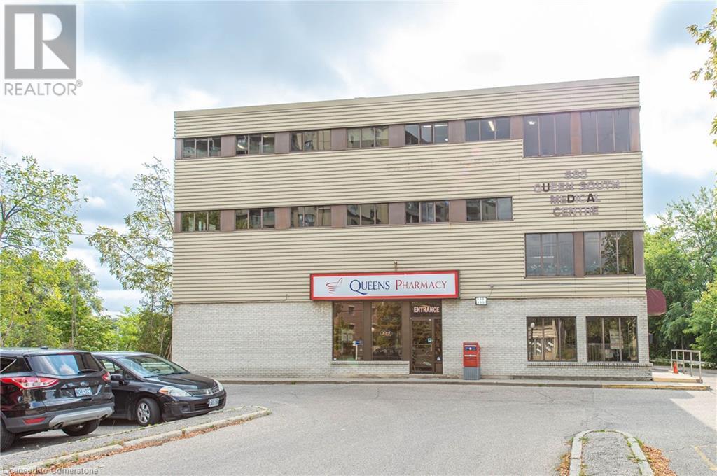585 Queen Street S Property Photo 4