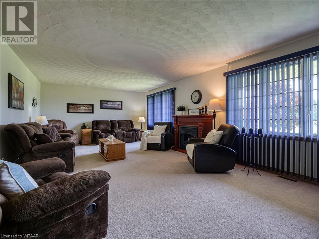 916 Norfolk County Road 28 Property Photo 10