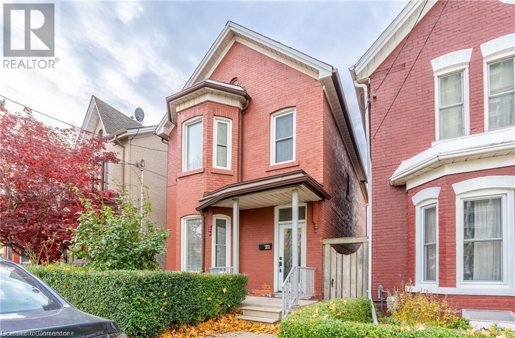 21 Oxford Street Property Photo