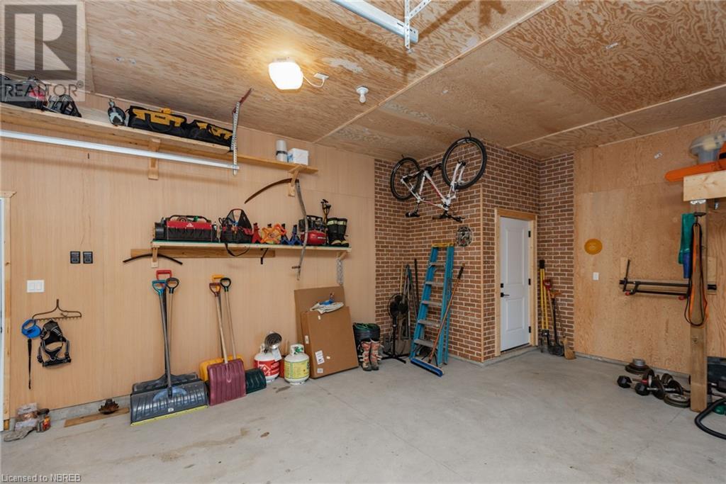 46 Oakridge Estates Property Photo 46