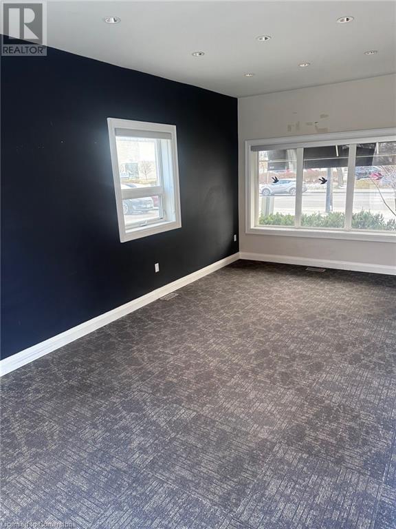 60 King Street Property Photo 7