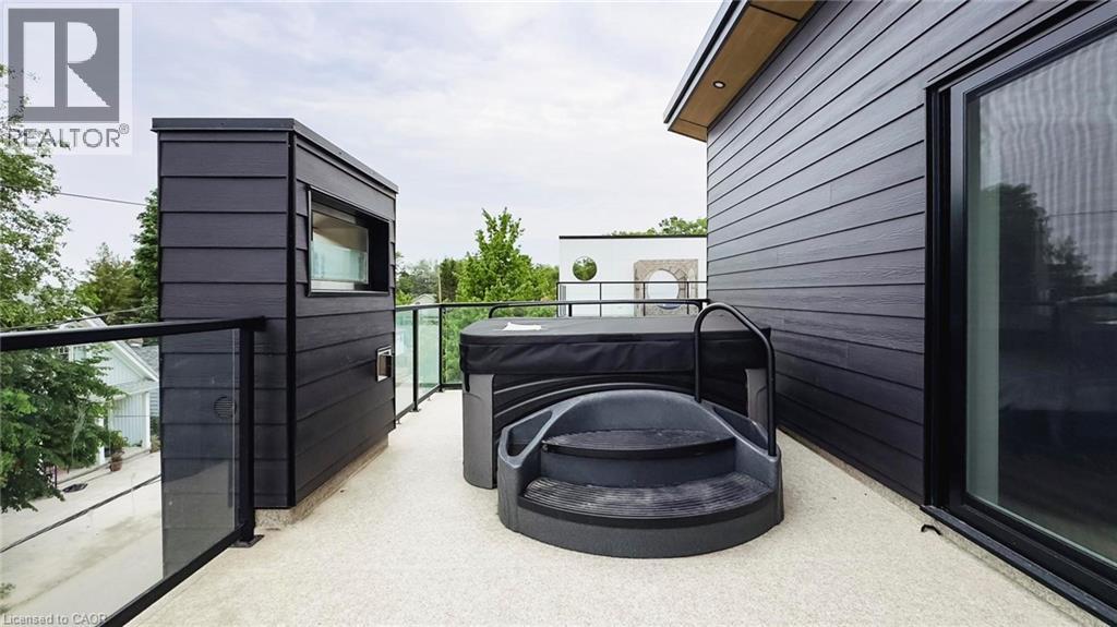 57 Centre Street Property Photo 34