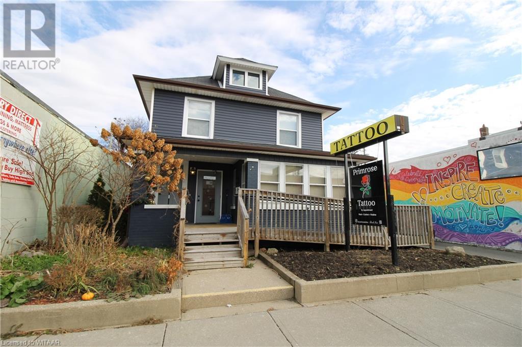39 Norfolk Street N Property Photo 2