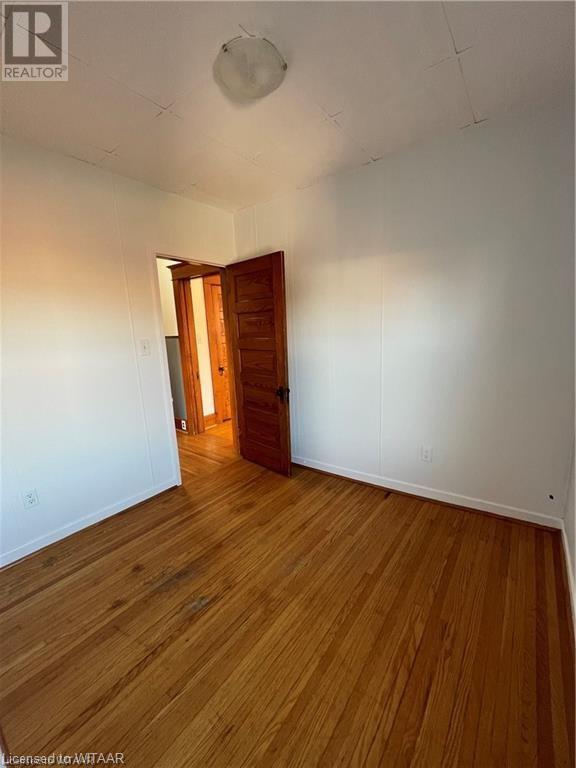 39 Norfolk Street N Property Photo 14
