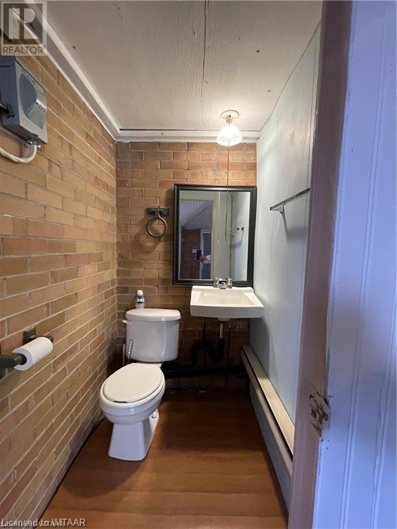 39 Norfolk Street N Property Photo 16