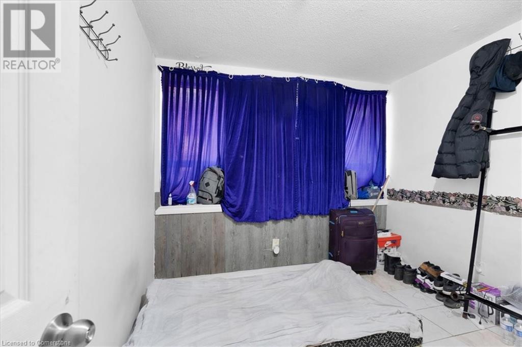 770 Barton Street E Property Photo 5