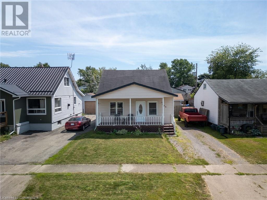 325 Simpson Avenue Property Photo 1