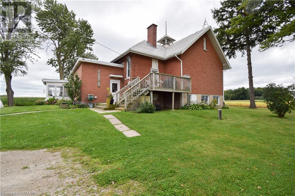 334789 33rd Line Property Photo 6