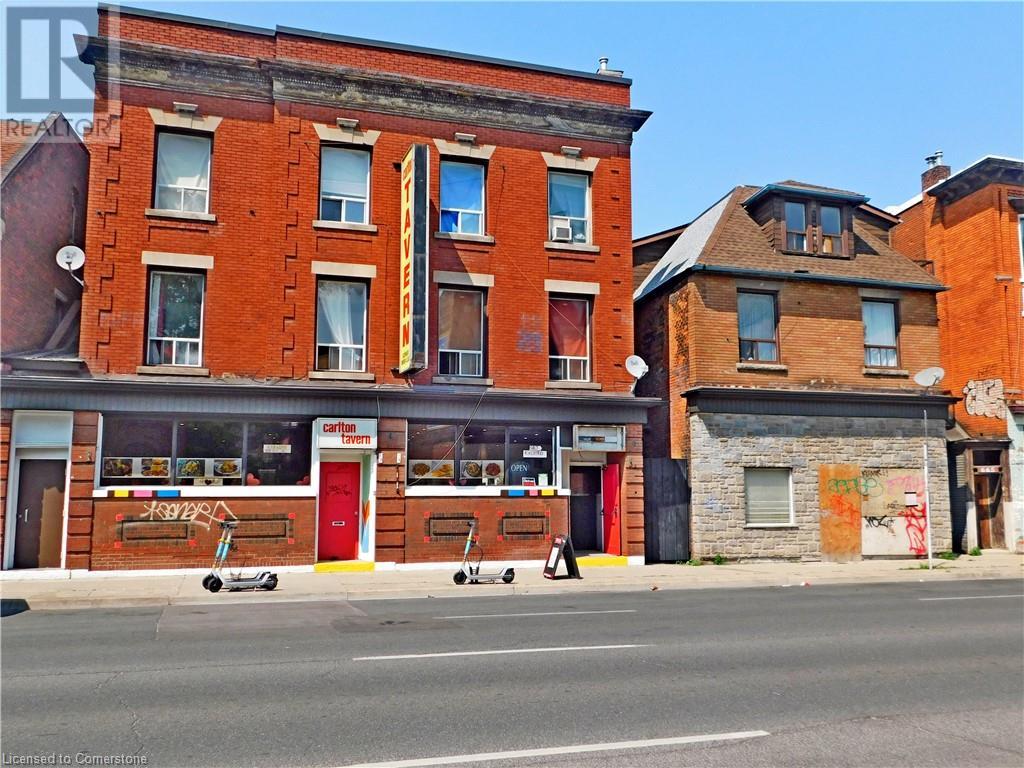 663 King Street E Property Photo 23