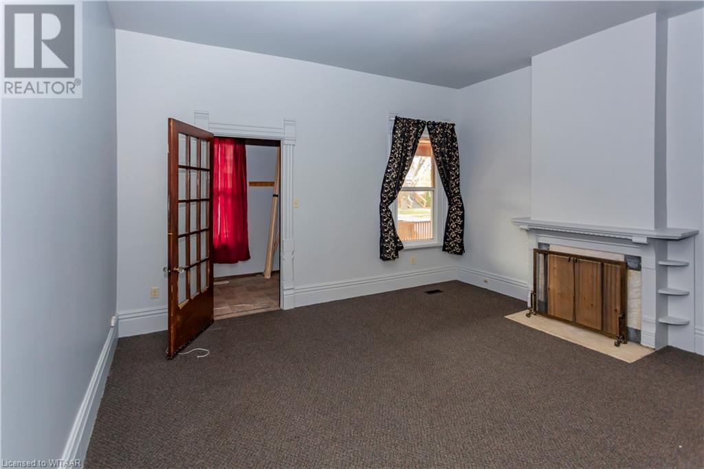 60 Wellington St N/s Street N Property Photo 13