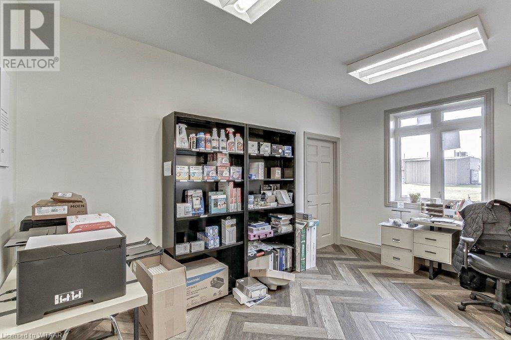 75 Spruce Street Property Photo 12