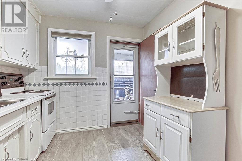 476 Prospect Street Property Photo 28