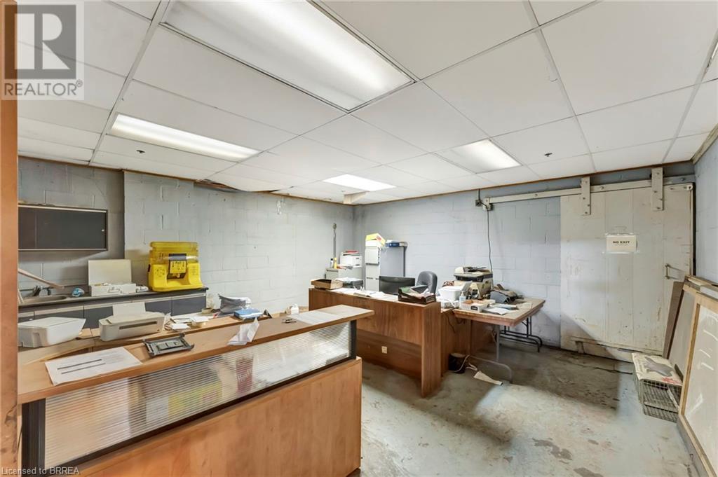 124 Bruce Street Property Photo 43