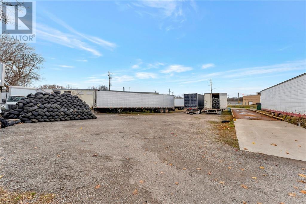 124 Bruce Street Property Photo 48