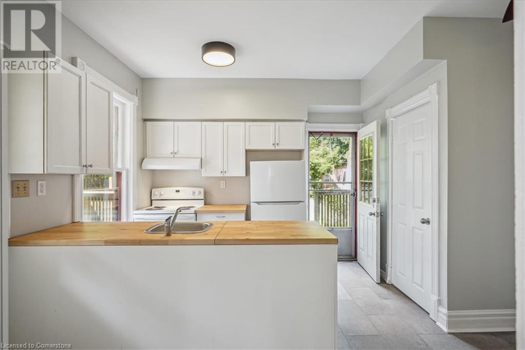 33 Rose Avenue Property Photo 7