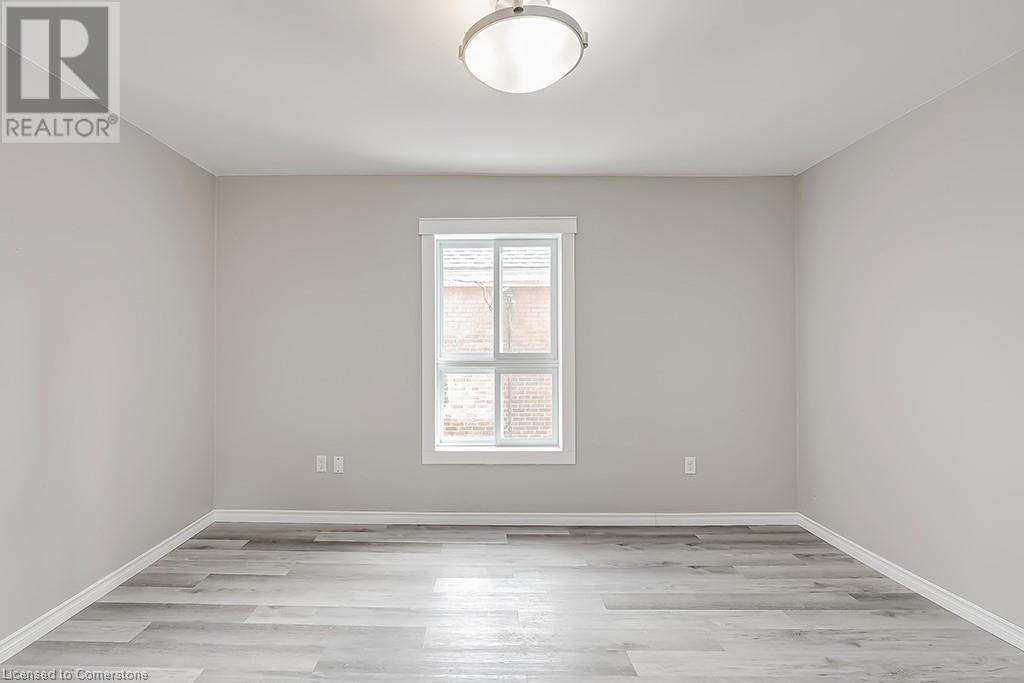33 Rose Avenue Property Photo 12