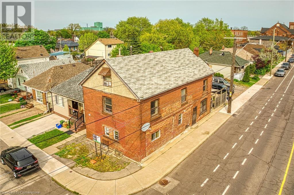 1367 Cannon Street E Property Photo 1