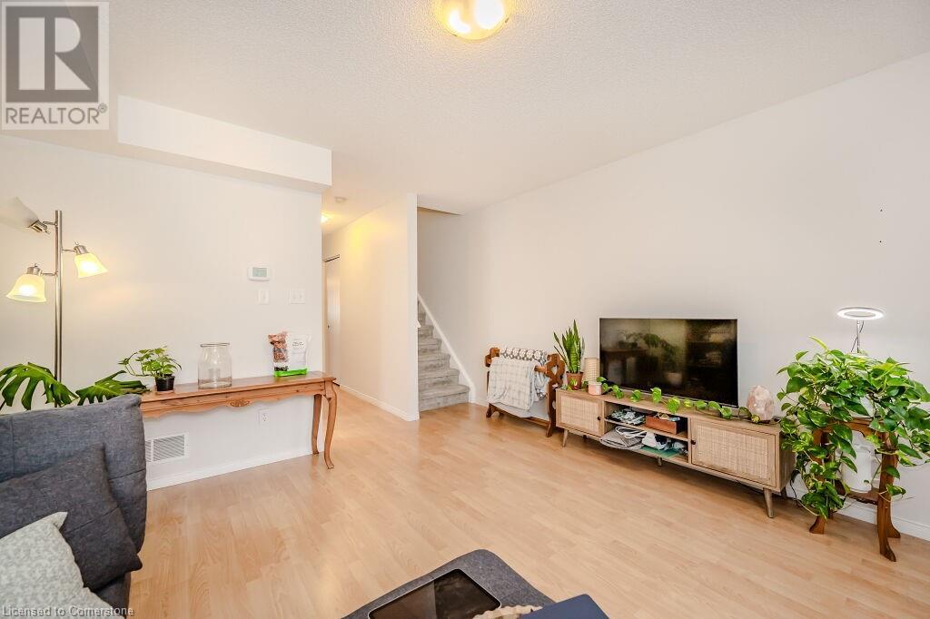 139 Brighton Street Unit# 2b Property Photo 7