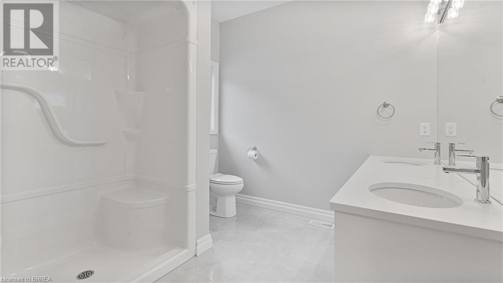 45 Vanrooy Trail Property Photo 6