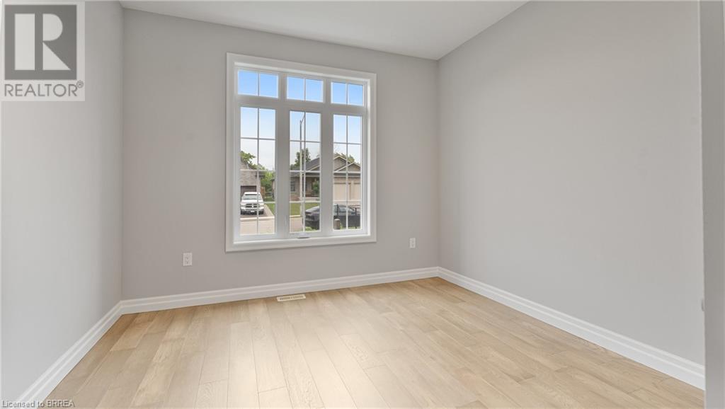 45 Vanrooy Trail Property Photo 21