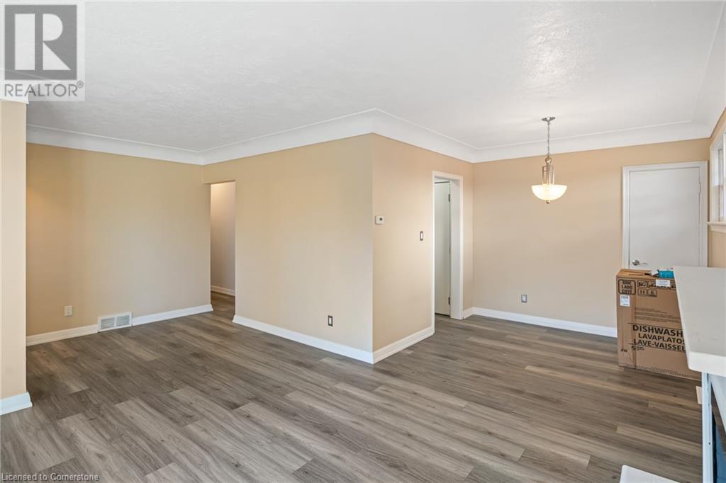 41 Linwood Drive Property Photo 6