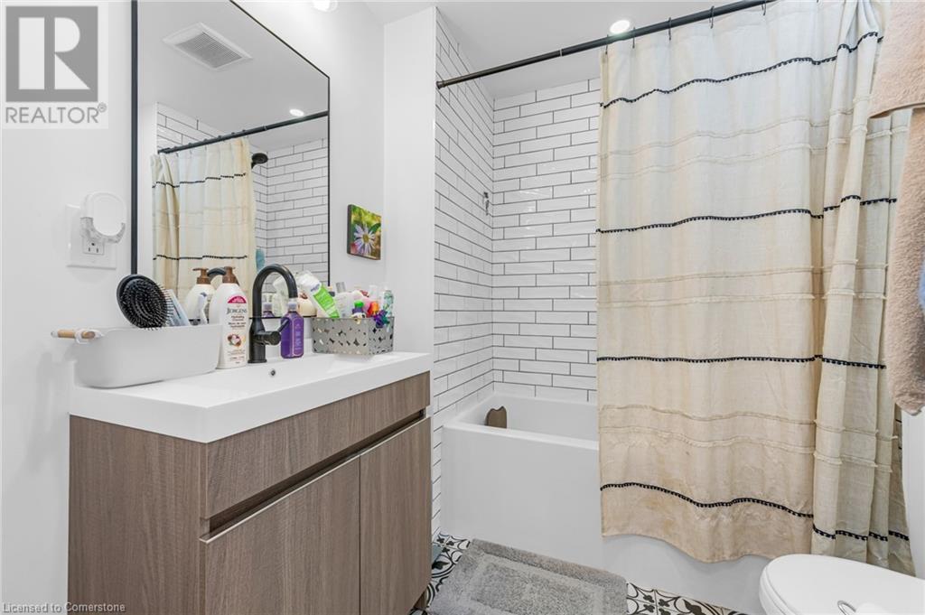 8 Highway No 20 Property Photo 33