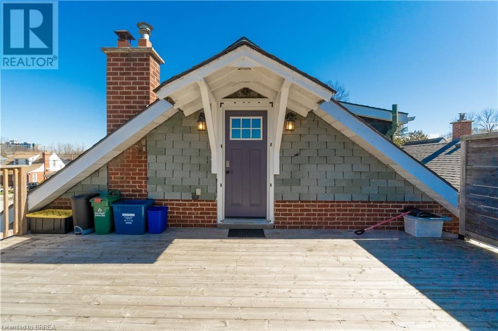 21 Wade Avenue Property Photo 10