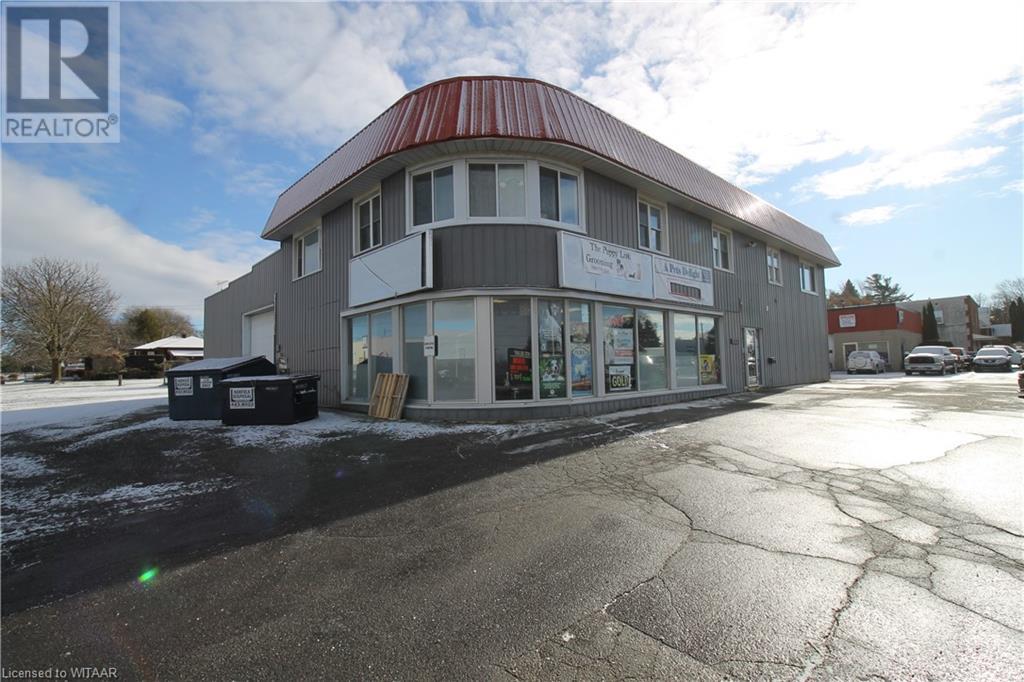 553 James Street Property Photo 3