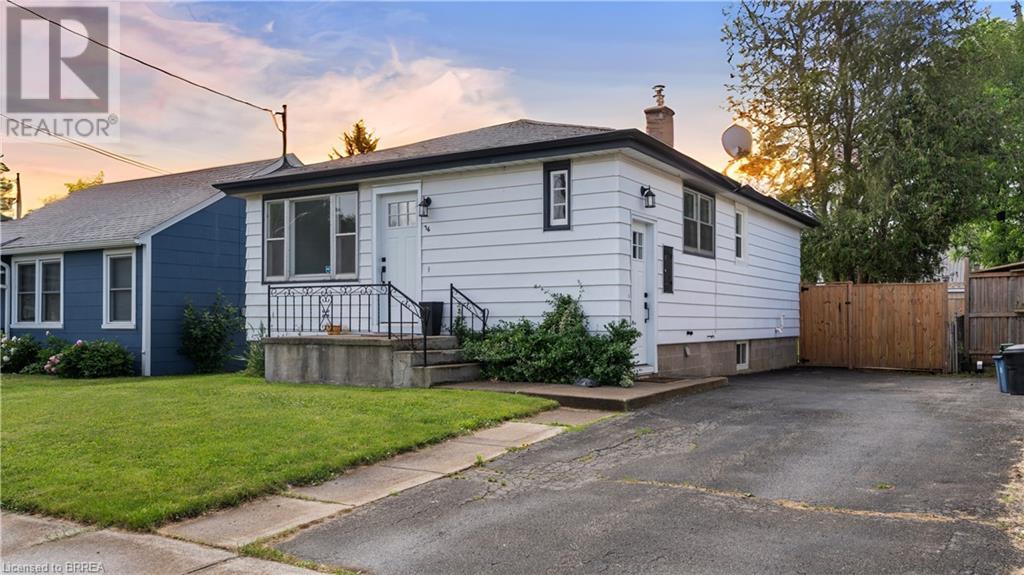 76 Gladstone Avenue Property Photo