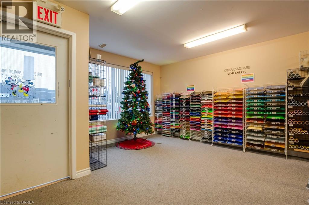45 Dalkeith Drive Unit# 2 Property Photo 7