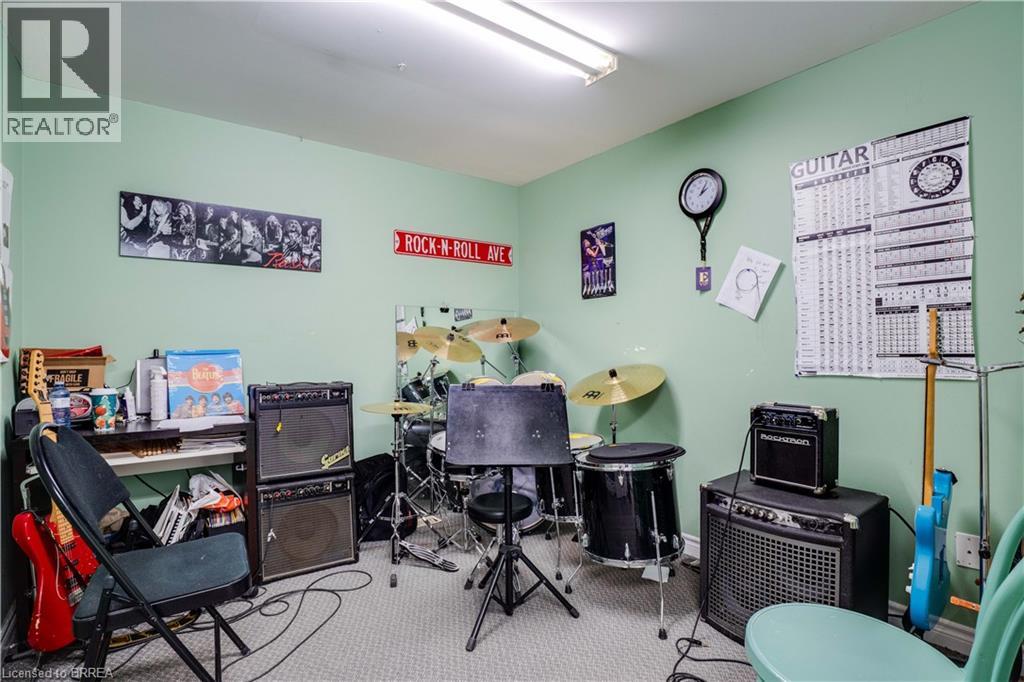 45 Dalkeith Drive Unit# 2 Property Photo 15