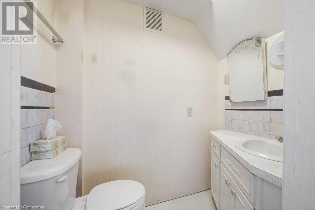 119 Water Street S Property Photo 10