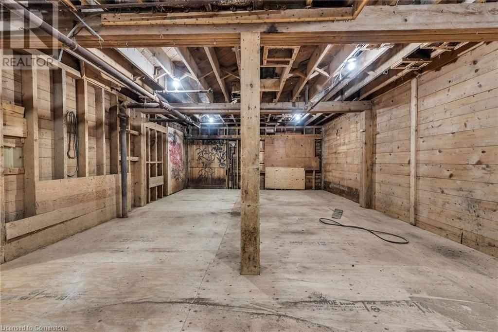 5 Indian St E Property Photo 25