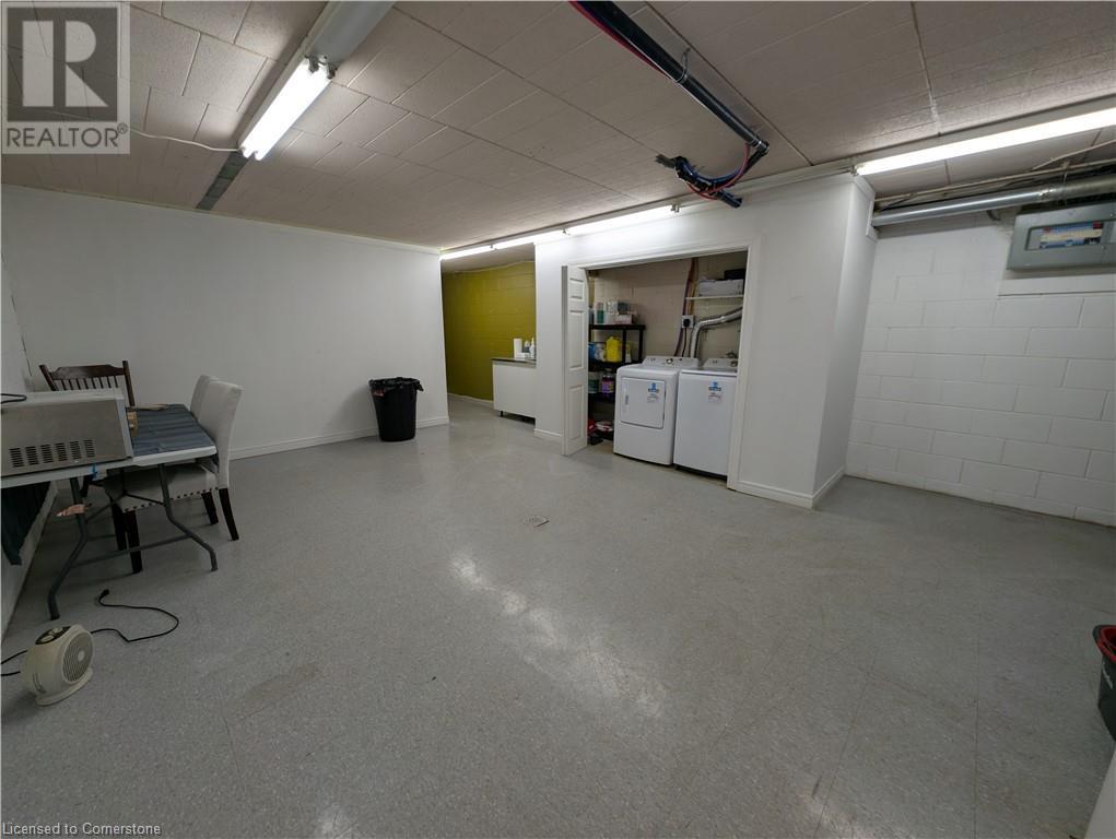 33 Elm Street Property Photo 15